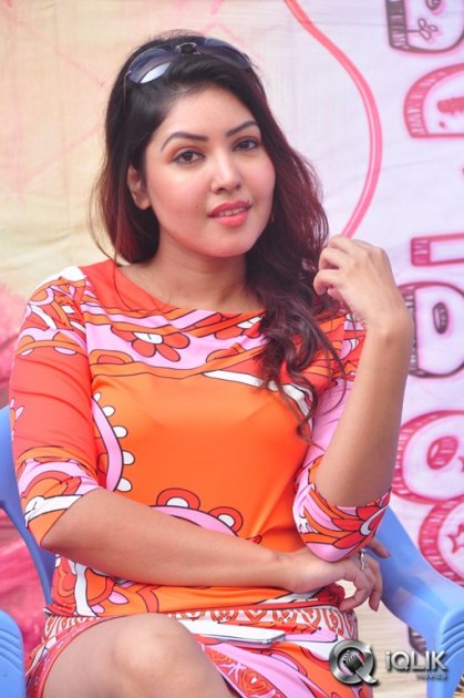 Maine-Pyar-Kiya-Movie-Opening